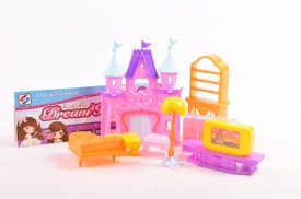 Castillo con muebles (1).jpg